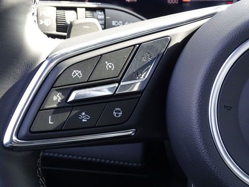 New 2025 Buick Enclave Preferred w/ Super Cruise Package FWD image 33