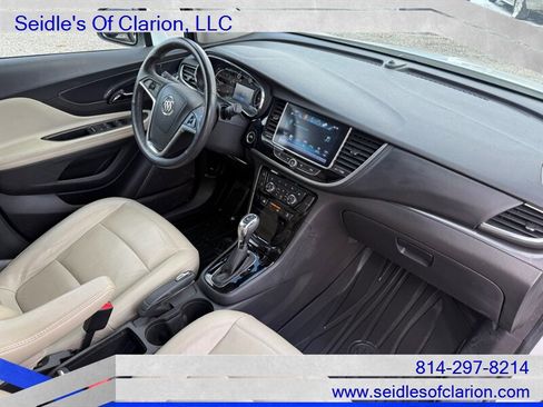 Used 2019 Buick Encore Essence w/ Experience Buick Package image 12