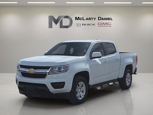 Certified 2019 Chevrolet Colorado LT image 2