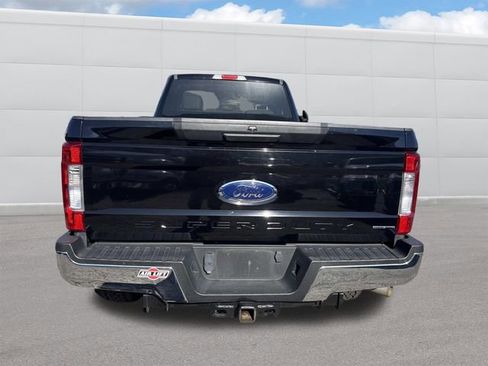 Used 2019 Ford F350 XL w/ XL Value Package image 4