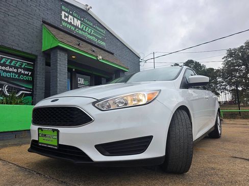 Used 2018 Ford Focus SE image 59
