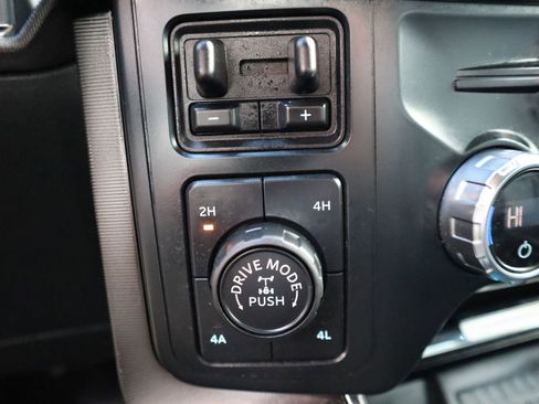 Used 2021 Ford F150 Platinum w/ Equipment Group 701A High image 52