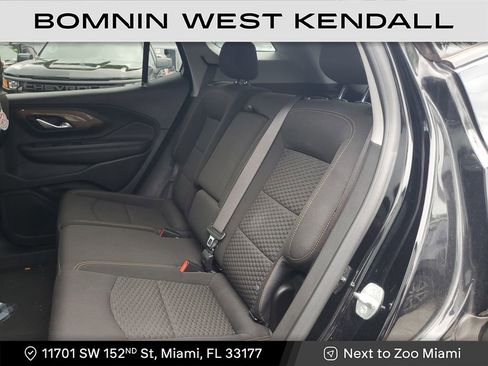 Used 2021 GMC Terrain SLE image 18