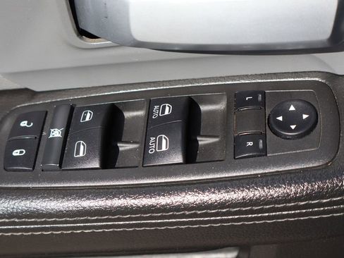 Used 2022 RAM 2500 Big Horn image 17