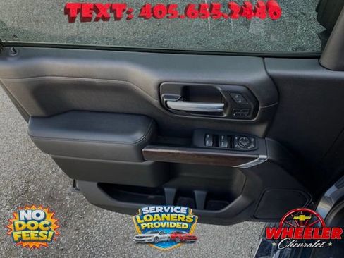 Used 2021 GMC Sierra 1500 SLT w/ SLT Premium Package AWD/4WD image 9