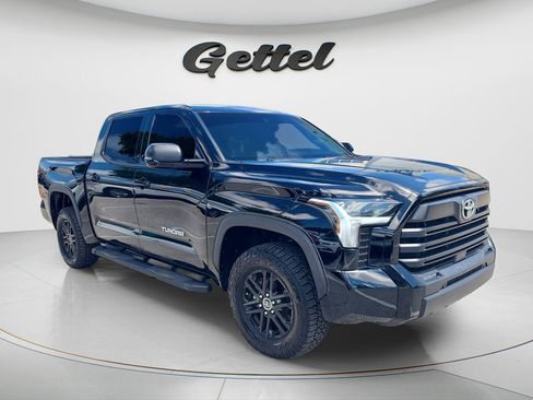 Used 2023 Toyota Tundra SR5 w/ SR5 Premium Package AWD/4WD image 3