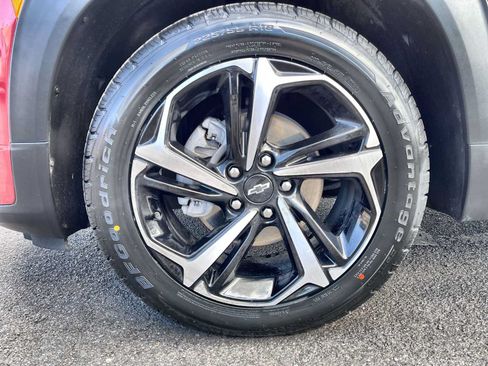 Used 2021 Chevrolet TrailBlazer RS w/ Convenience Package FWD image 18