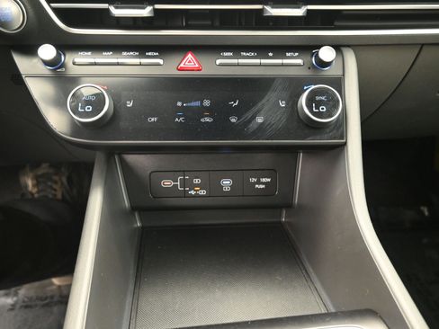 Used 2025 Hyundai Sonata SEL image 15