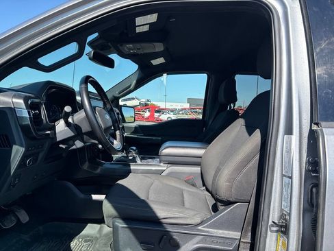 Used 2022 Ford F150 XLT w/ Equipment Group 302A High AWD/4WD image 10