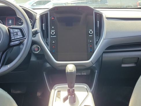Used 2024 Subaru Crosstrek 2.0i Premium image 19
