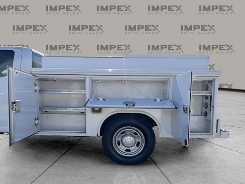 Used 2019 Ford F350 XL w/ Power Equipment Group image 50