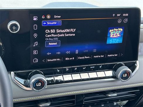 Used 2024 Chevrolet Colorado ZR2 w/ Technology Package image 26