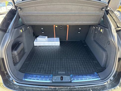 New 2026 Jaguar F-PACE R-Dynamic S image 7