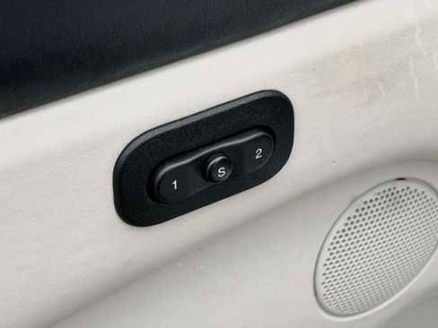 Used 2017 Jeep Grand Cherokee Summit AWD/4WD image 26