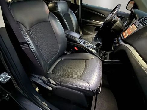 Used 2020 Dodge Journey Crossroad image 9