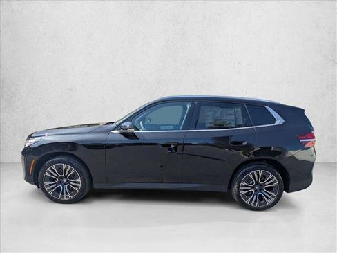 Used 2025 BMW X3 xDrive30i w/ Premium Package image 10