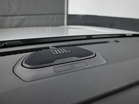 Used 2024 Toyota Tacoma SR5 w/ SR5 Upgrade Package image 21