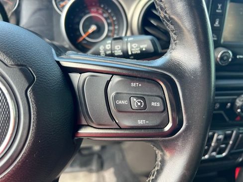 Used 2019 Jeep Wrangler Unlimited Sport S image 38