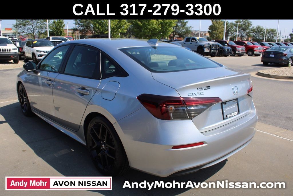 Used 2025 Honda Civic Sport image 5
