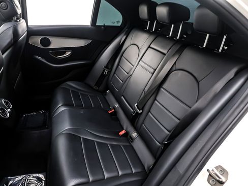Used 2019 Mercedes-Benz C 300 Sedan image 7