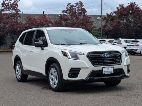 Used 2022 Subaru Forester AWD/4WD image 7