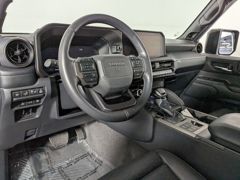 Used 2024 Toyota Land Cruiser image 23
