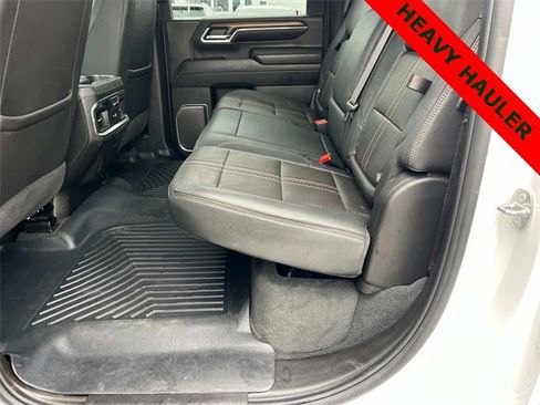 Used 2024 Chevrolet Silverado 3500 High Country w/ High Country Premium Package image 8