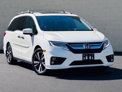 Used 2018 Honda Odyssey Elite