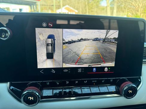 Certified 2024 GMC Canyon AT4X image 27