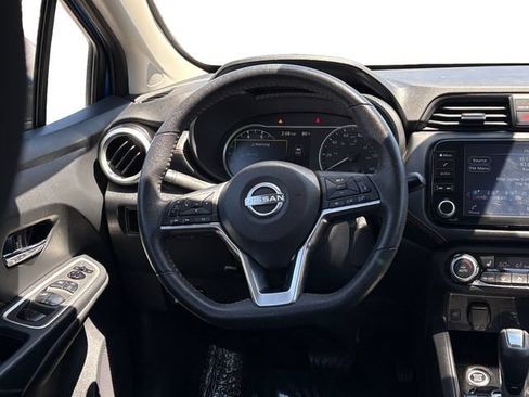 Used 2024 Nissan Versa SR FWD image 15