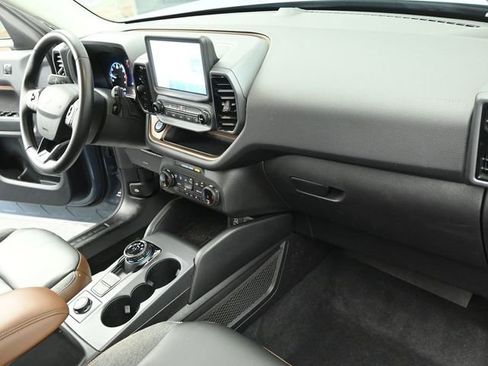 Certified 2024 Ford Bronco Sport Outer Banks AWD/4WD image 29