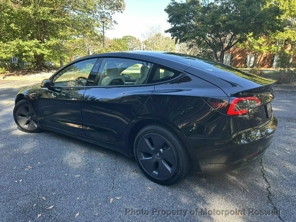 Used 2023 Tesla Model 3 Standard Range RWD image 4