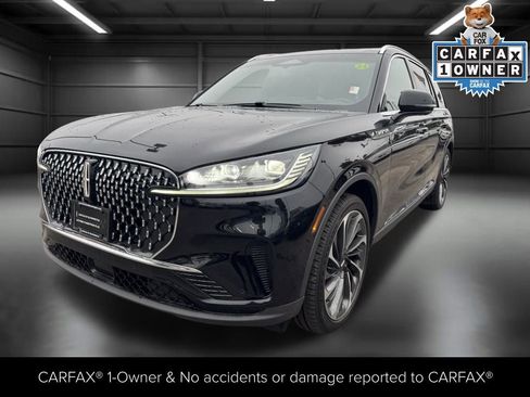 Certified 2025 Lincoln Aviator Reserve w/ Equipment Group 201A image 3