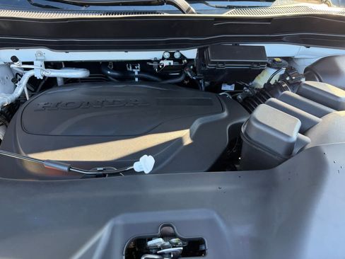 New 2026 Honda Ridgeline Black Edition image 7