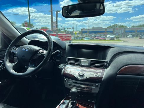 Used 2011 INFINITI M37 x w/ Premium Pkg image 13