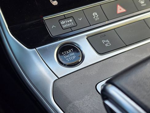 Used 2024 Audi A6 Premium Plus image 39