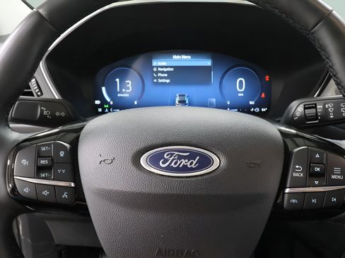Used 2025 Ford Escape Platinum AWD/4WD image 14