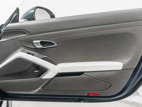 Used 2014 Porsche Cayman S RWD image 38