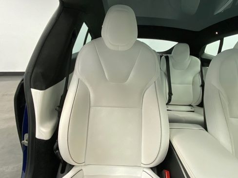 Used 2023 Tesla Model S Plaid image 25