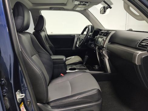 Used 2018 Toyota 4Runner SR5 Premium image 21