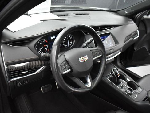 Used 2023 Cadillac XT4 Sport w/ Driver Assist Package image 14