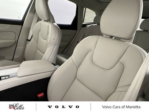 New 2026 Volvo XC60 B5 Ultra w/ Protection Package Premier image 13