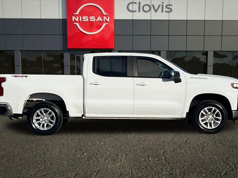 Used 2021 Chevrolet Silverado 1500 LT image 9