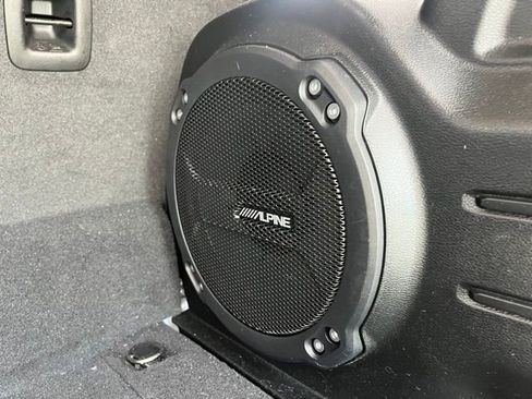 Used 2022 Jeep Wrangler Unlimited Sahara image 20