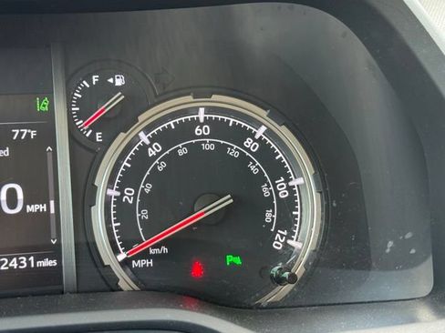 Used 2023 Toyota 4Runner Limited AWD/4WD image 36