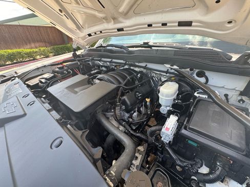 Used 2015 Chevrolet Silverado 1500 W/T RWD image 26