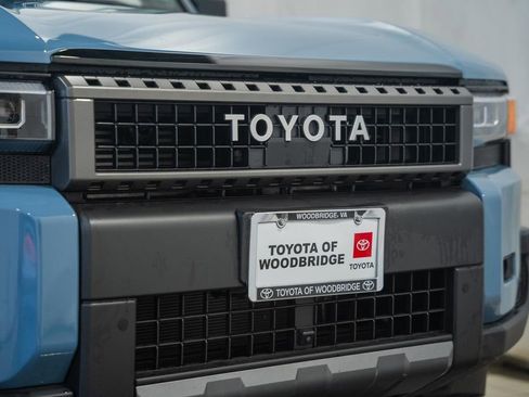 Used 2025 Toyota Land Cruiser w/ Premium Package AWD/4WD image 11