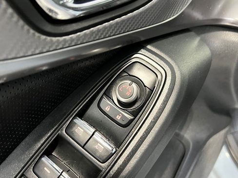 Used 2022 Subaru Crosstrek 2.5i Limited w/ Moonroof Package 2 image 26