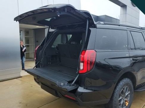 New 2025 Ford Expedition Tremor image 26