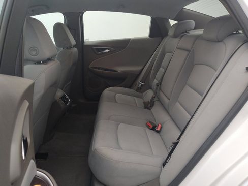 Used 2024 Chevrolet Malibu LT image 18